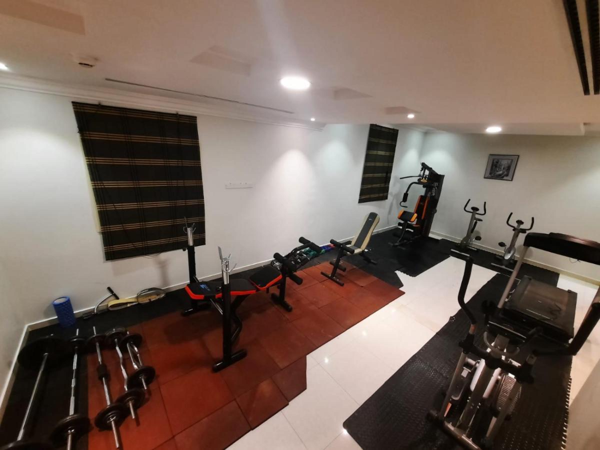 Al Masem Serviced Apartments - Exit 9 Riaad Buitenkant foto