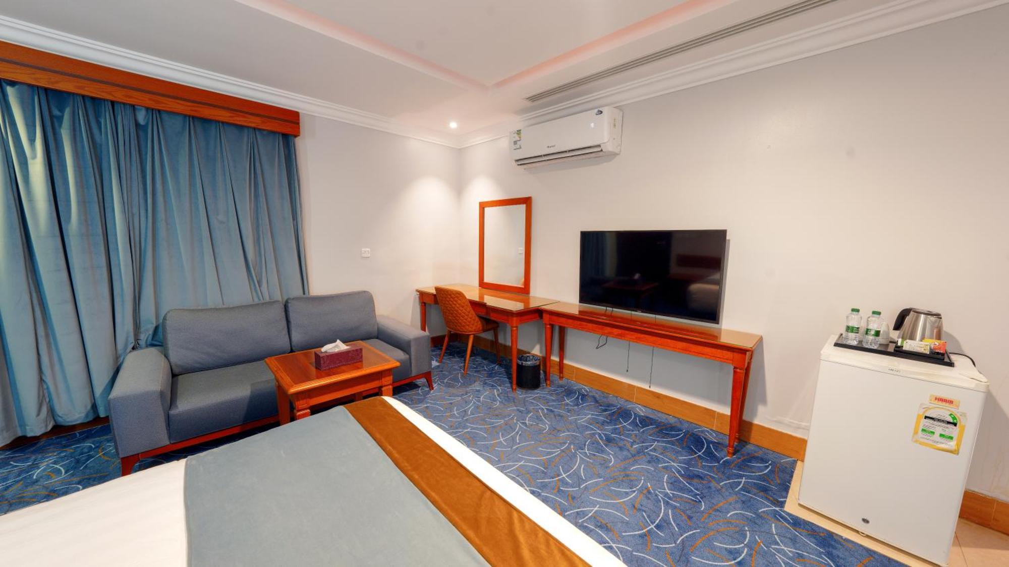 Al Masem Serviced Apartments - Exit 9 Riaad Kamer foto