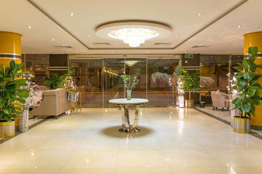 Al Masem Serviced Apartments - Exit 9 Riaad Buitenkant foto